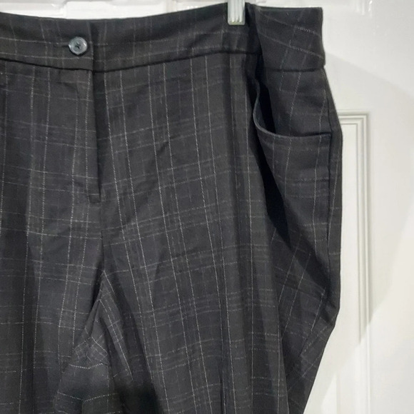 Lane Bryant Black Checkered Trousers in Size 22 Average - Picture 3 of 11